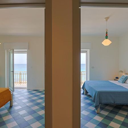 Panoramico Appartamento Lido Conchiglie Галиполи Екстериор снимка